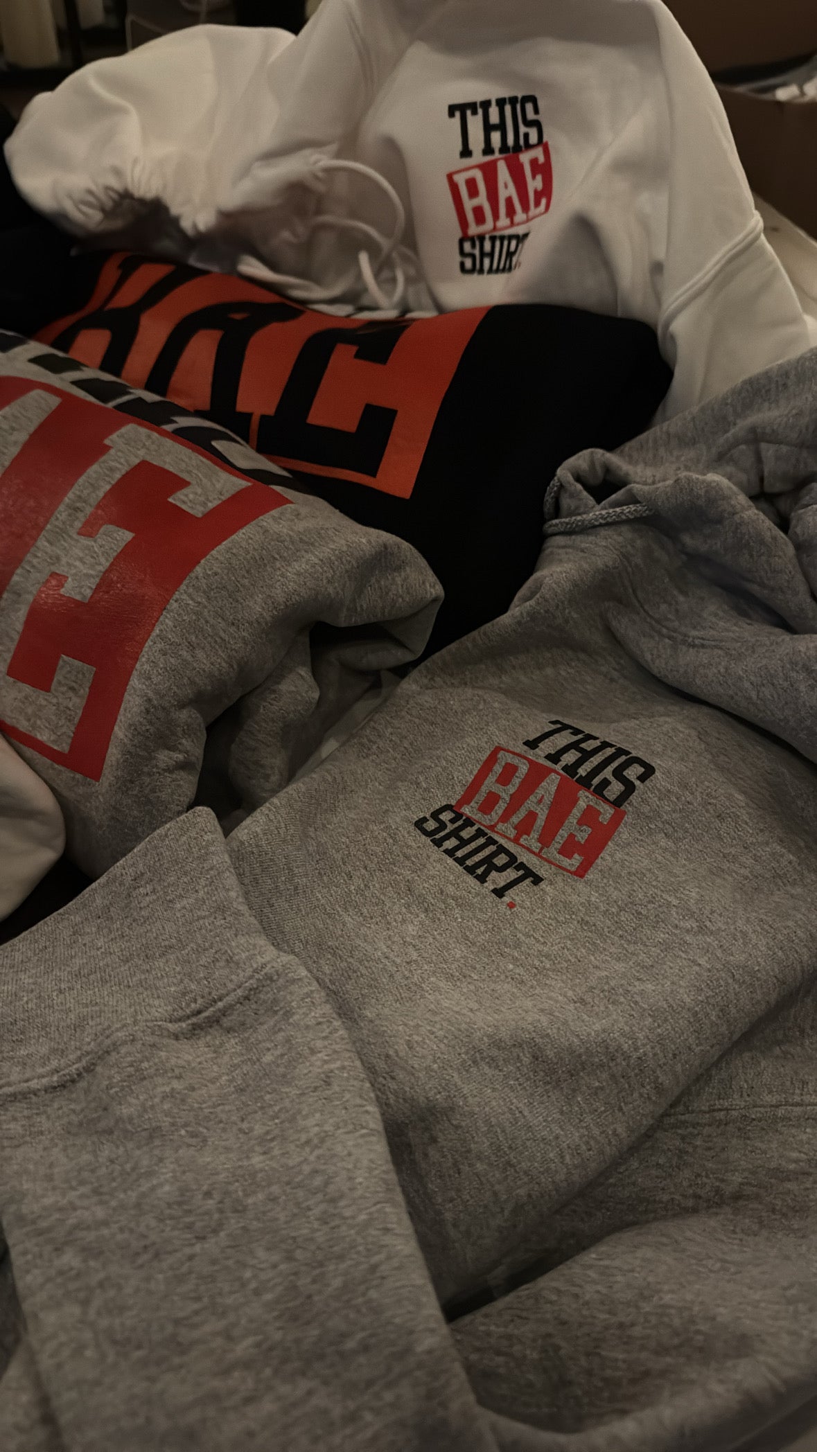 THIS BAE SHIRT Hoodie (Black)